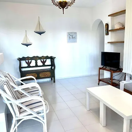 Nova 2 Cozy 2-bedroom Near Kanapitsa Skiathos Town