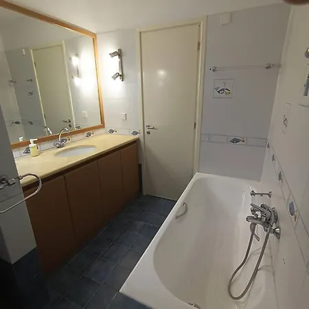 Villa Nova 2 Cozy 2-bedroom Near Kanapitsa