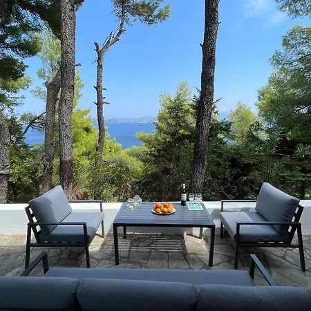 Nova 2 Cozy 2-bedroom Near Kanapitsa Villa *